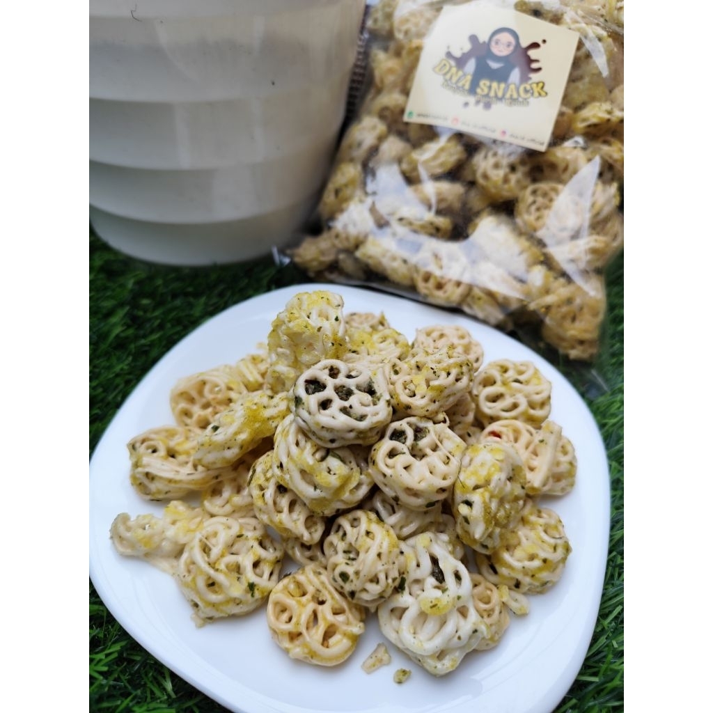 

KERUPUK SEBLAK RASA ORI/ASIN JERUK