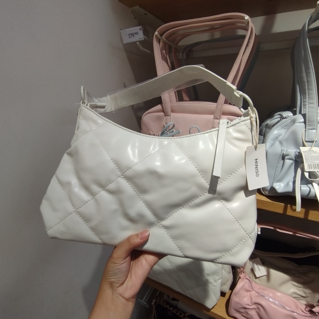 Tas miniso putih / Bag diamond