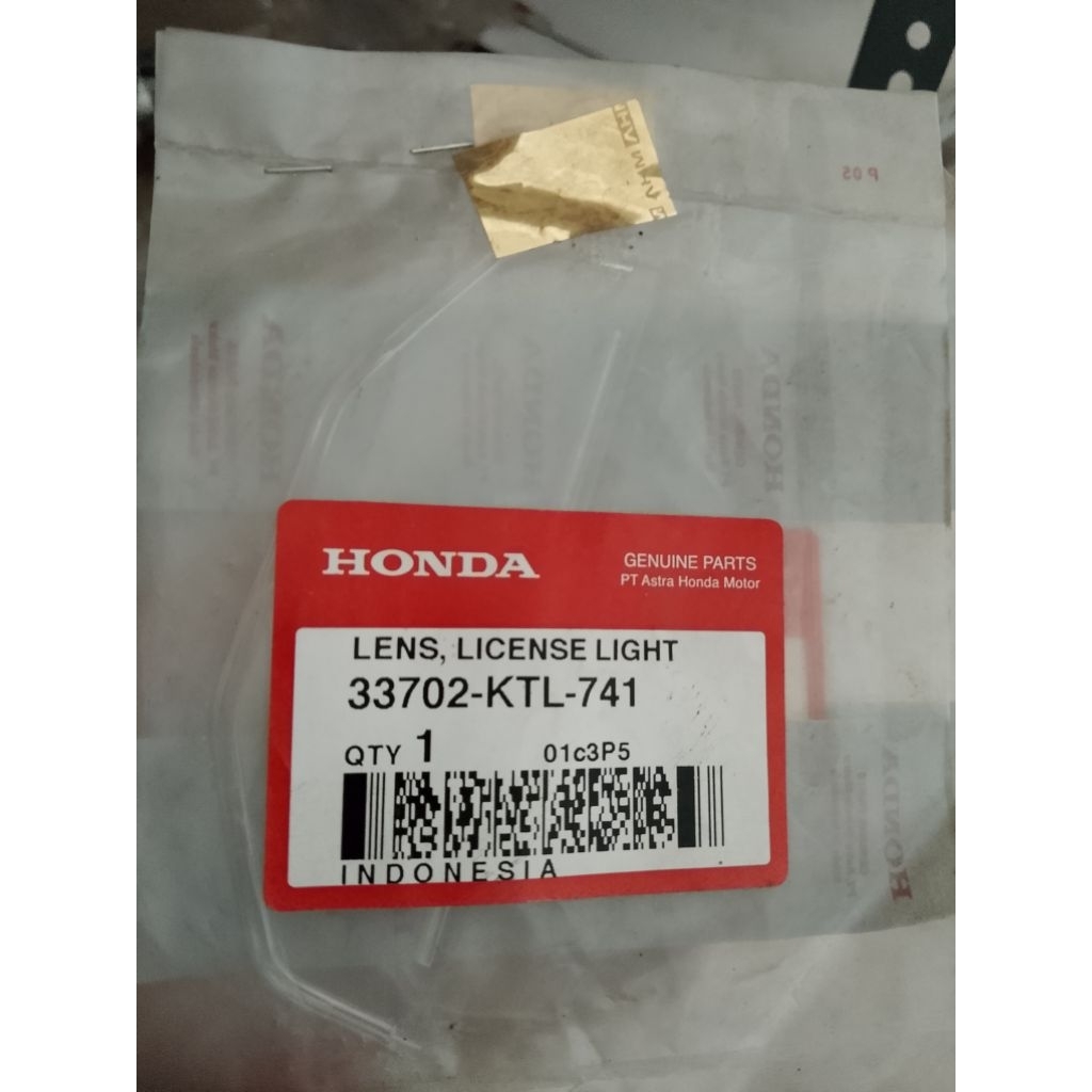 33702KTL741 Lens License Light Mika Kaca Lampu Bagian Bawah Stoplamp Honda Supra Fit New 33702-KTL-7