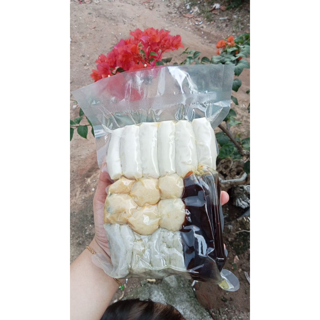 

pempek mix 30 biji
