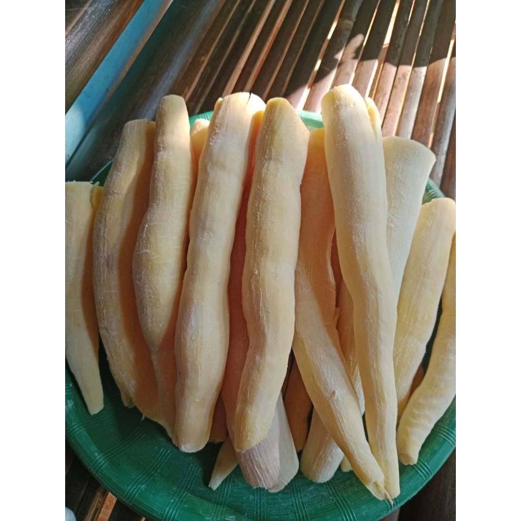 

Tape Singkong Peuyeum Singkong Pulen Manis Legit 1Kg Makanan Tradisional Bandung