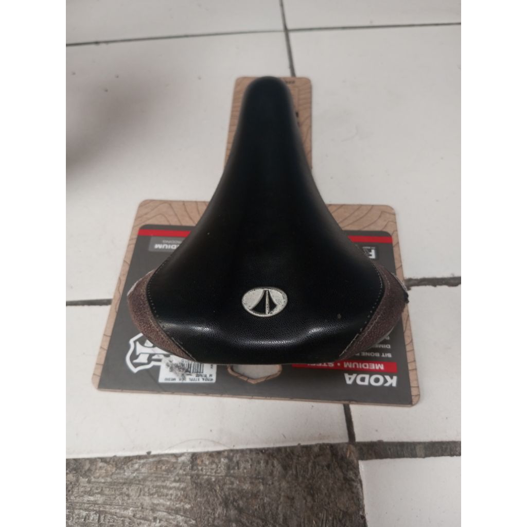 sadel sepeda MTB SDH bel air not wtb specialized