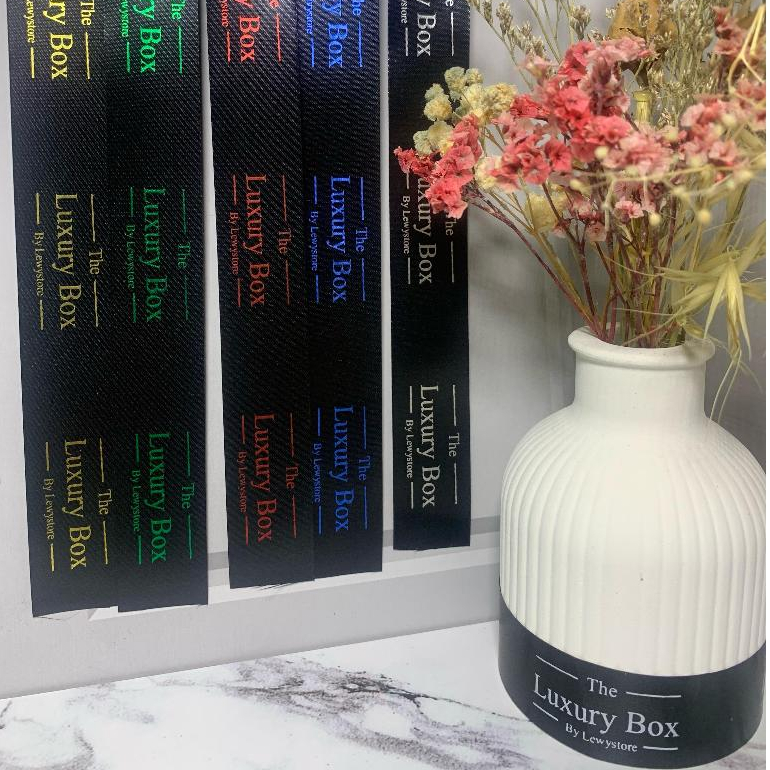 

Pita custom 2,5 cm PART 2 Panjang 18 Meter 1 Roll Pita Satin Import Pita Kado Tanpa PreOrder