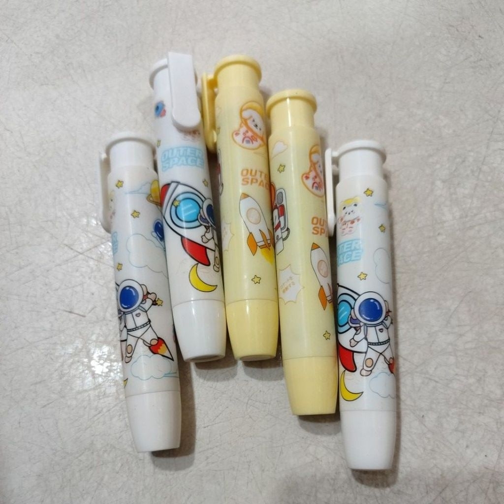 

(1pcs) penghapus cetek karakter