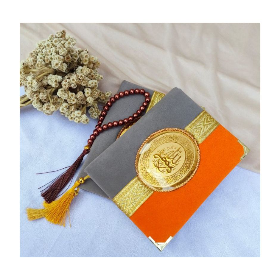 Yasin Hard Cover Beludru