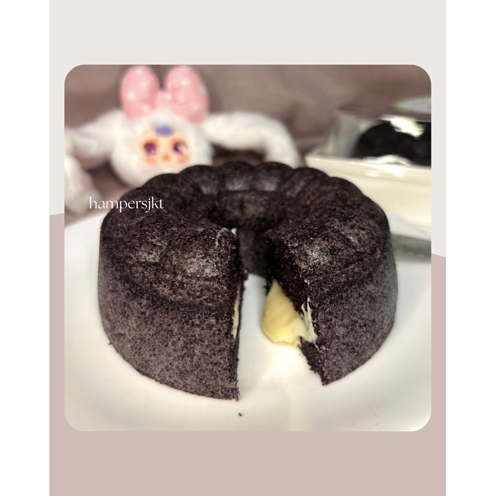 

(REGULER) Bolu Ketan Hitam Keju Lumer by hampersjkt