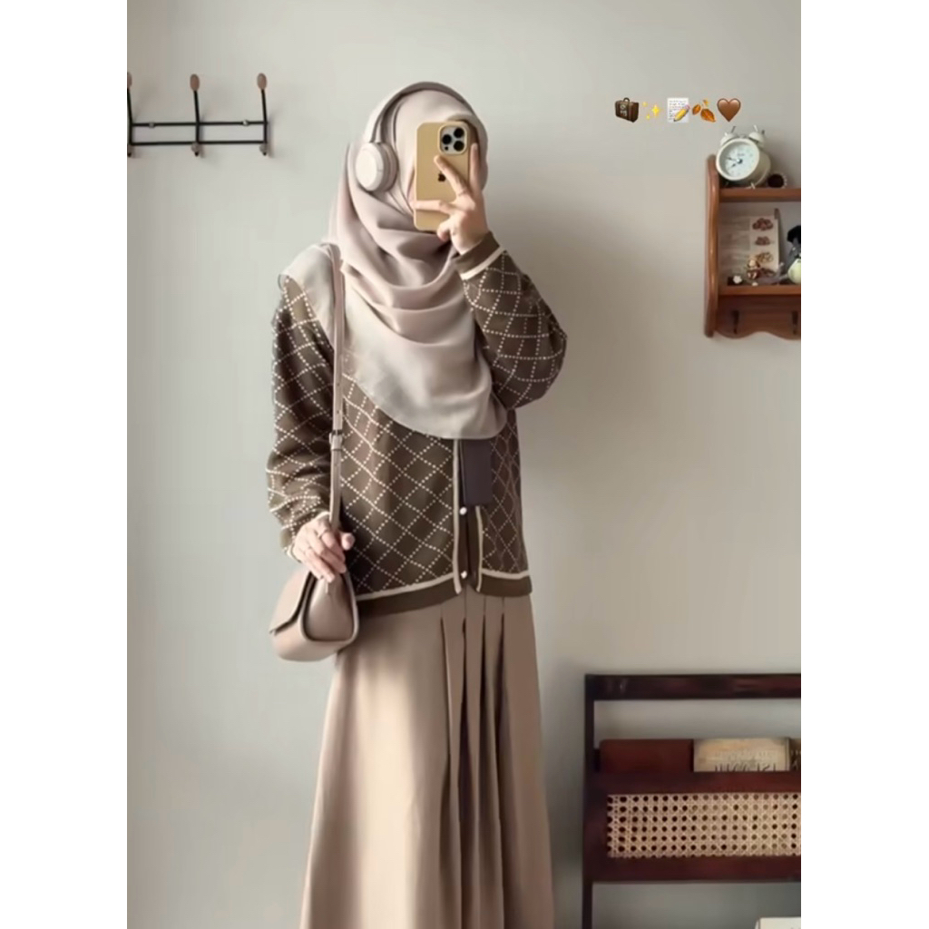 preloved ngonten cardigan academia