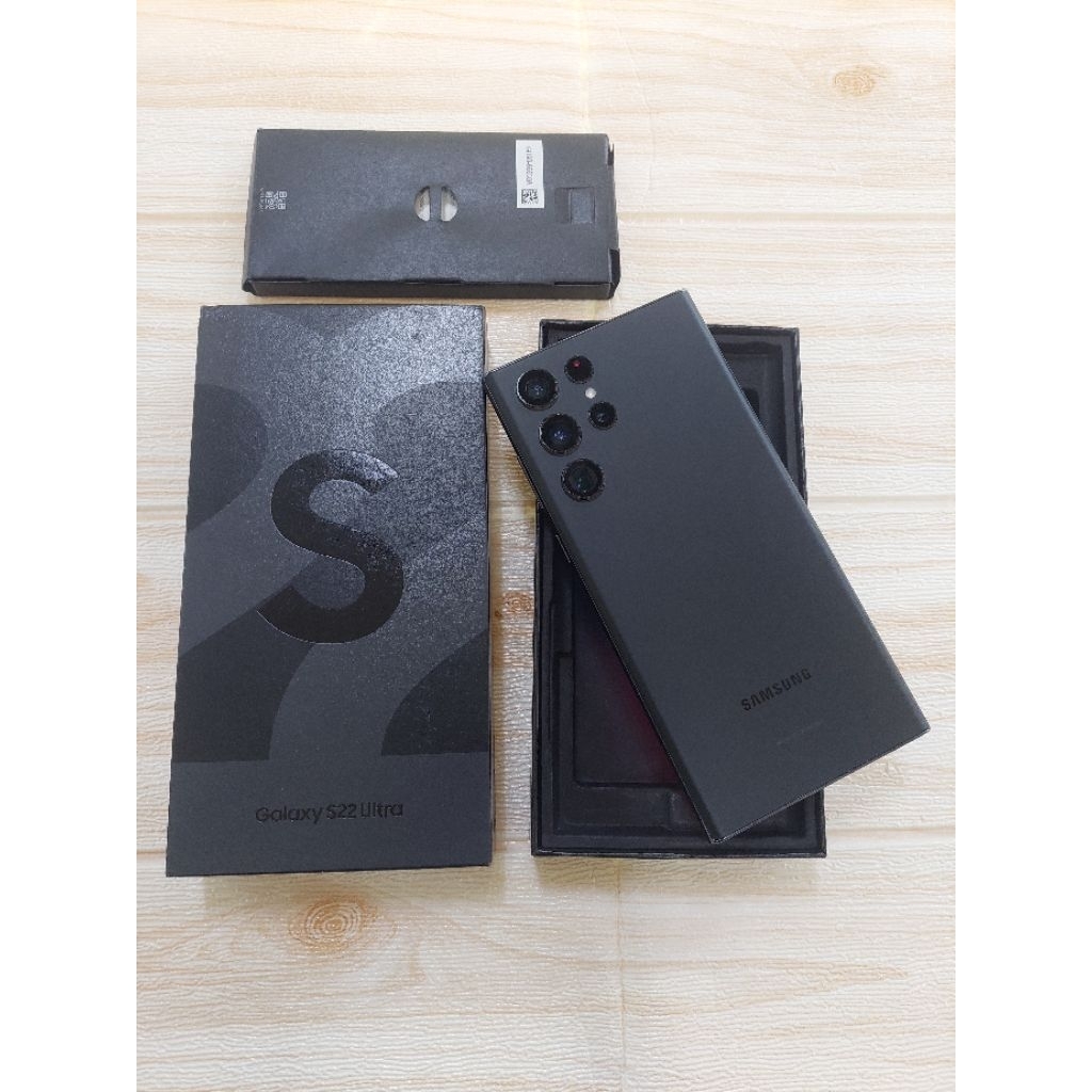 Samsung S22 Ultra 12/512 Gb Second Resmi