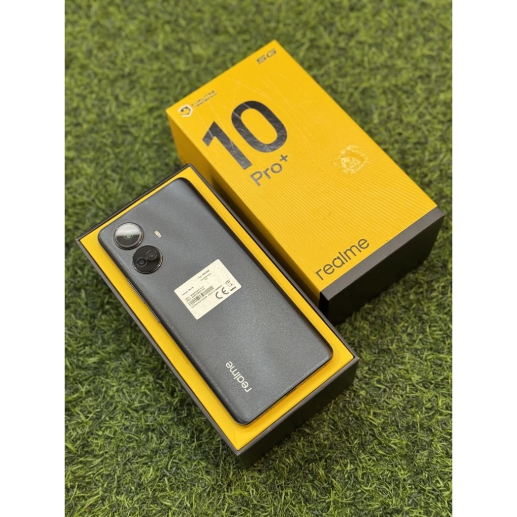 REALME 10 PRO PLUS 5G 12/256GB SECOND LENGKAP MULUS RESMI INDONESIA