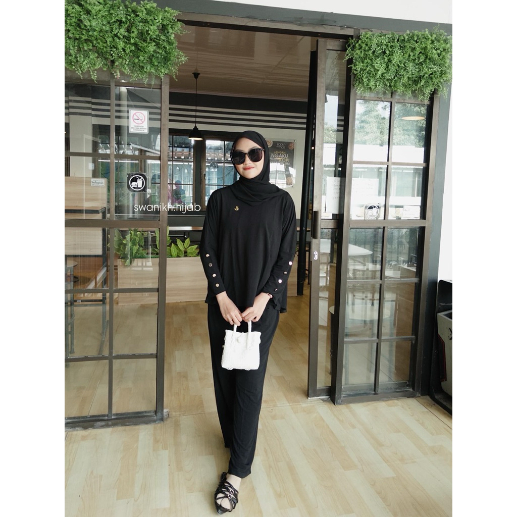 SWANIKH | KEIRA ONE SET JERSEY SIZE L