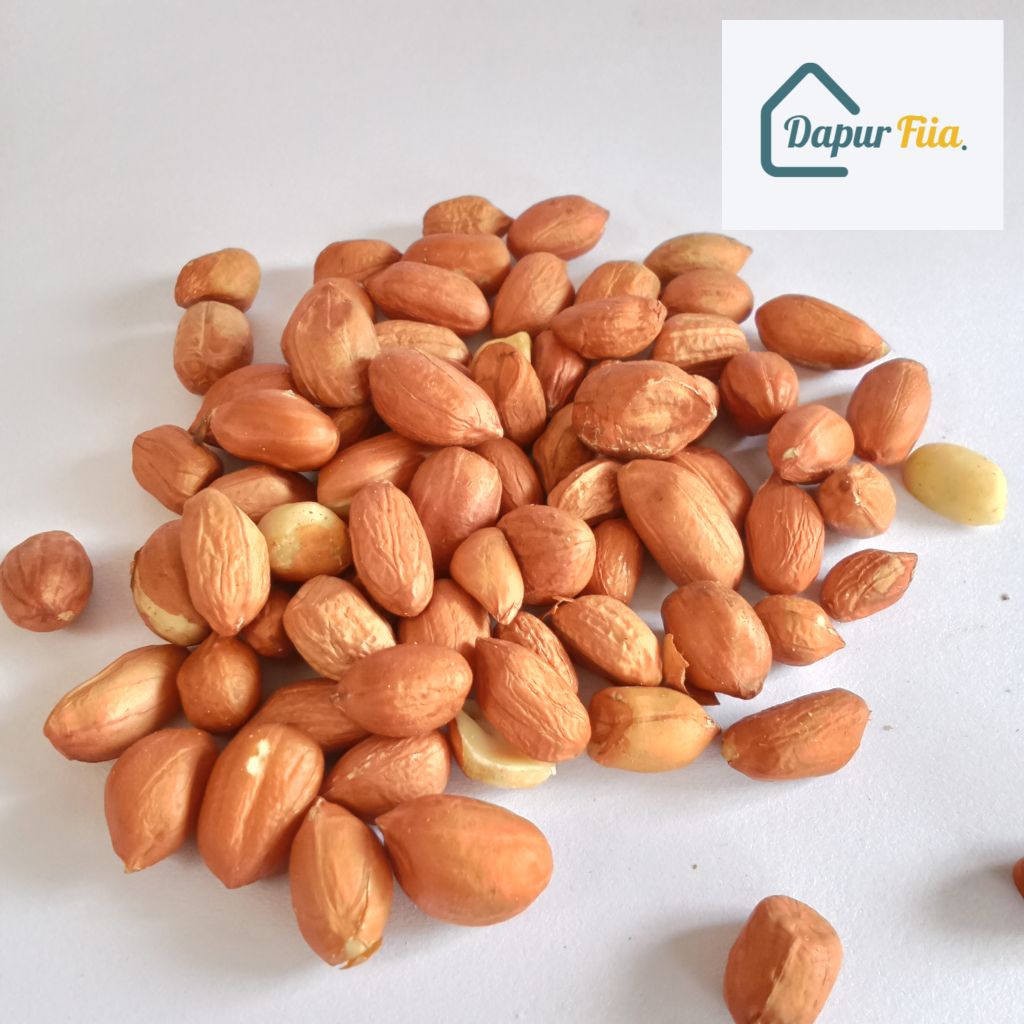 

kacang tanah mentah 250 gram / kacang tanah / bahan makanan