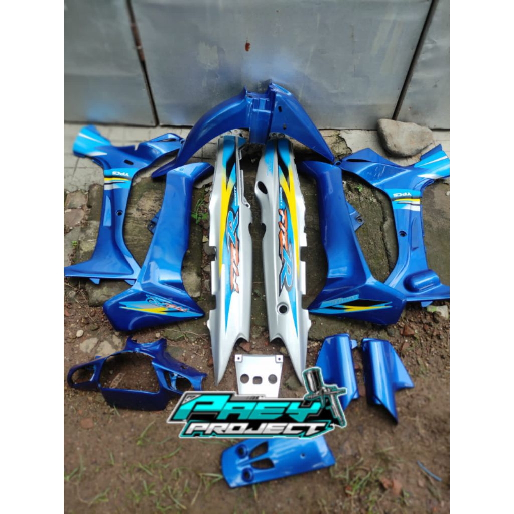 FULL BODY HALUS YAMAHA FIZ R. cover body halus Yamaha Fiz R biru silver Full set