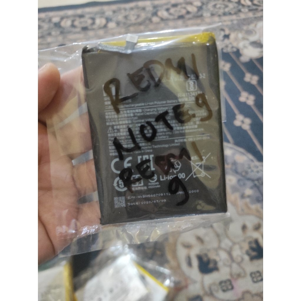 Batrai seken ori bawaan hp kode bn 54 cocok untuk type REDMI 9, REDMI NOTE 9 (Baterai jumper fush)