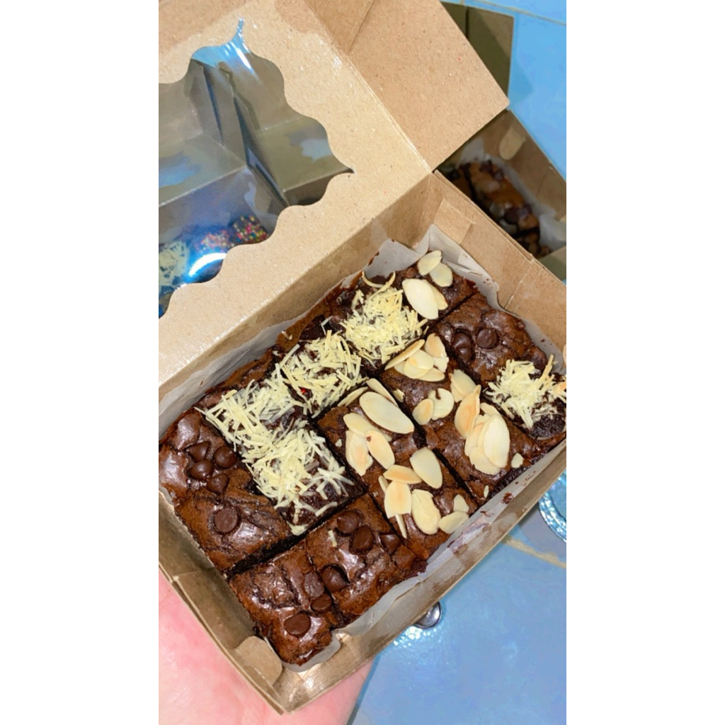 

Brownies sekat by @kejualankusaja