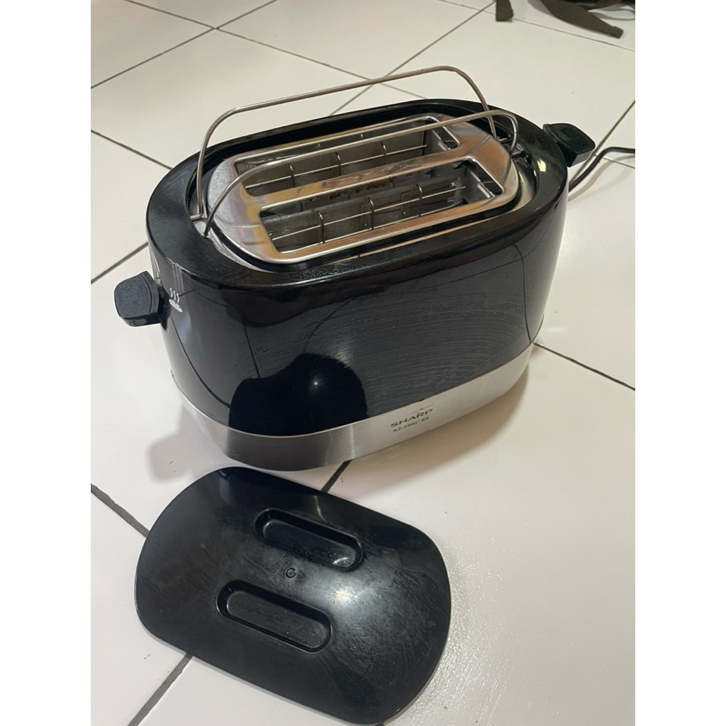 Toaster sharp
