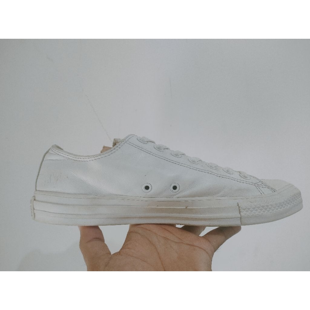 sepatu second Converse