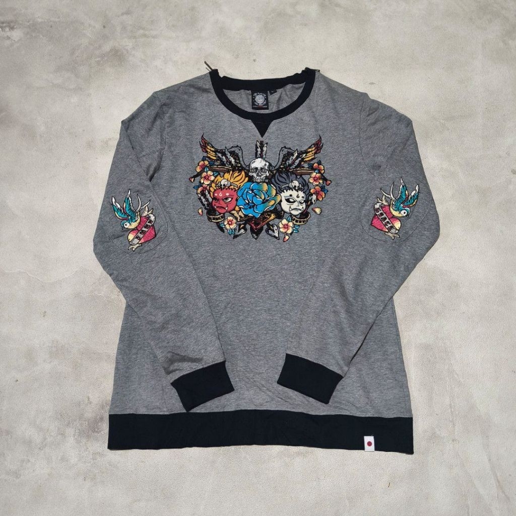 Baju kaos tangan panjang longsleeve pria sukajan the master jizo Bosatsu abu