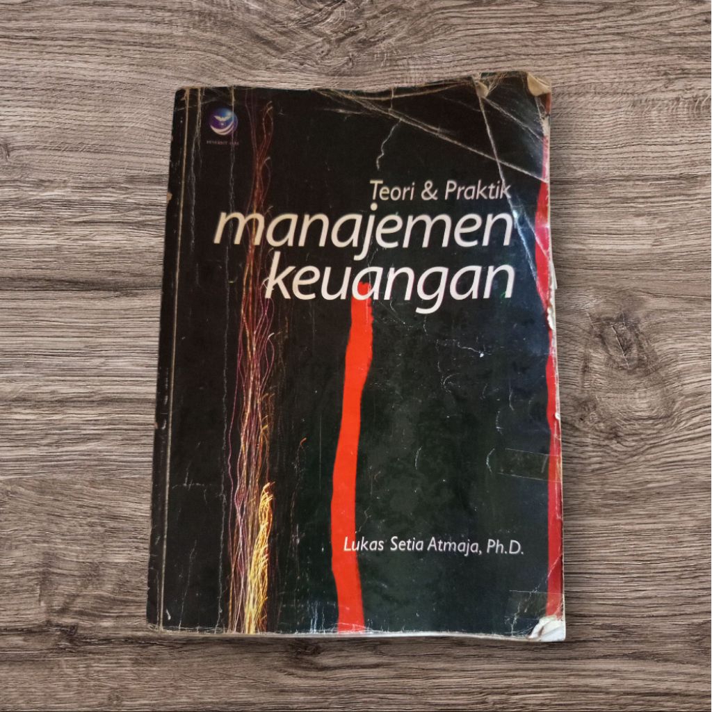 Preloved Buku Teori dan Praktik Manajemen Keuangan Lukas Setia Atmaja