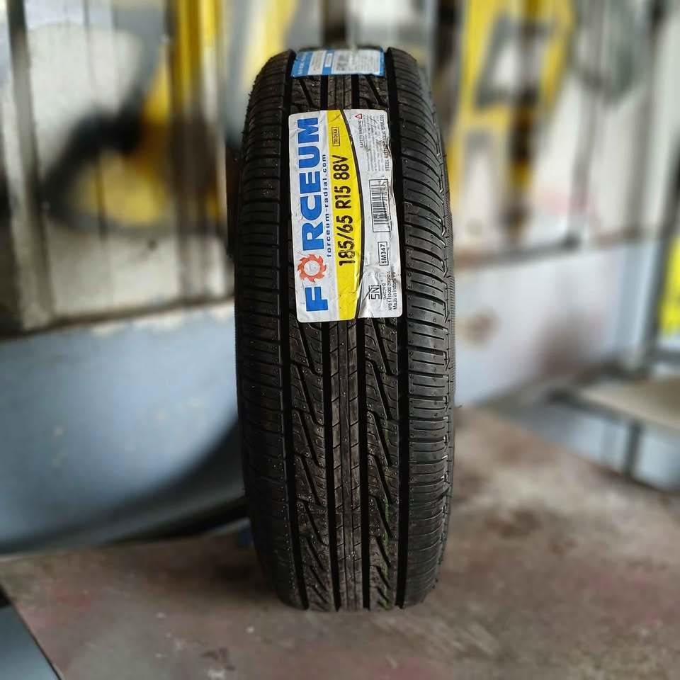 Ban mobil ring 15 forceum trideka 185 65 r15 tubles untuk mobilio , grand livina , avanza , xenia