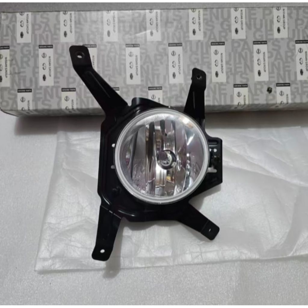 foglamp fog lamp NISSAN XTRAIL T31 XT XTREMER XT bagian KIRI ORIGINAL GRESS