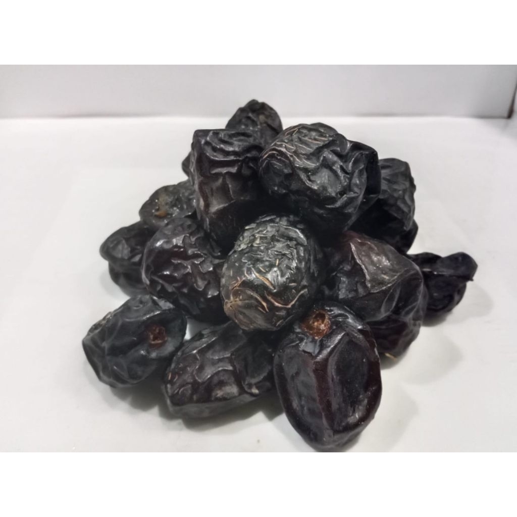 

kurma Ajwa Madinah premium 500Gr