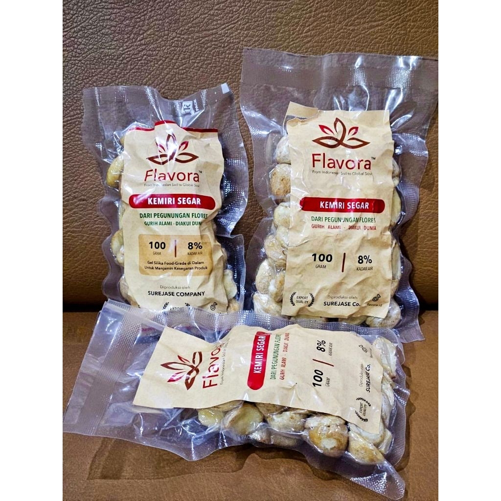 

BARU! KEMIRI kupas Belah Asli MAUMERE Kualitas SUPER bermerk FLAVORA– 100-500gram. Kemasan Vakum.