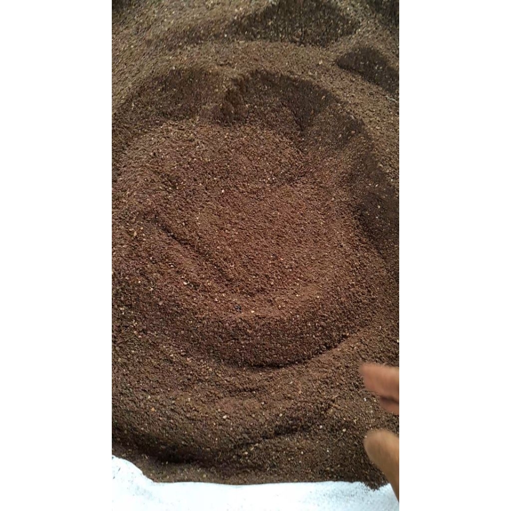 Mahyra Farm - PUPUK KANDANG FERMENTASI KOHE AYAM PETELUR MURNI