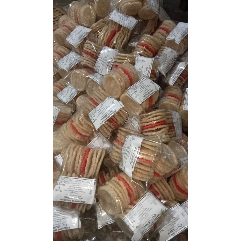 

Renggining Singkong/Ampyang Budin/patilo/ mentah isi 20 pcs