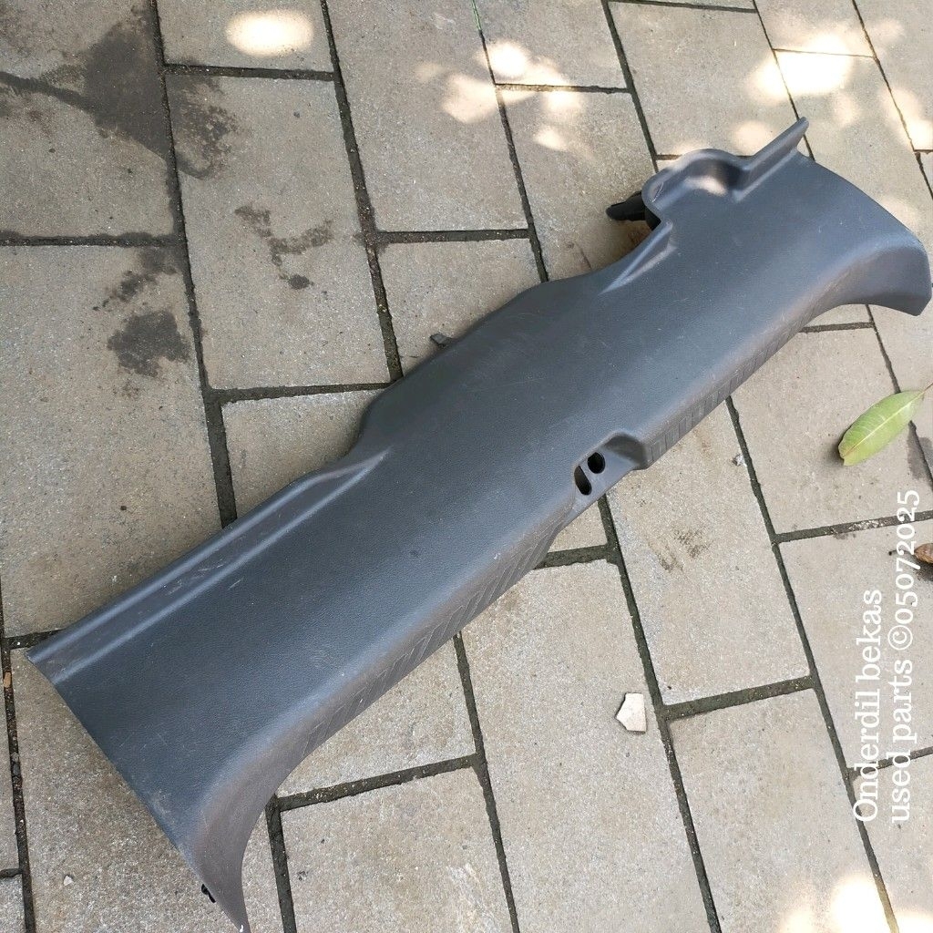 sill plate bagasi Honda Accord CM5