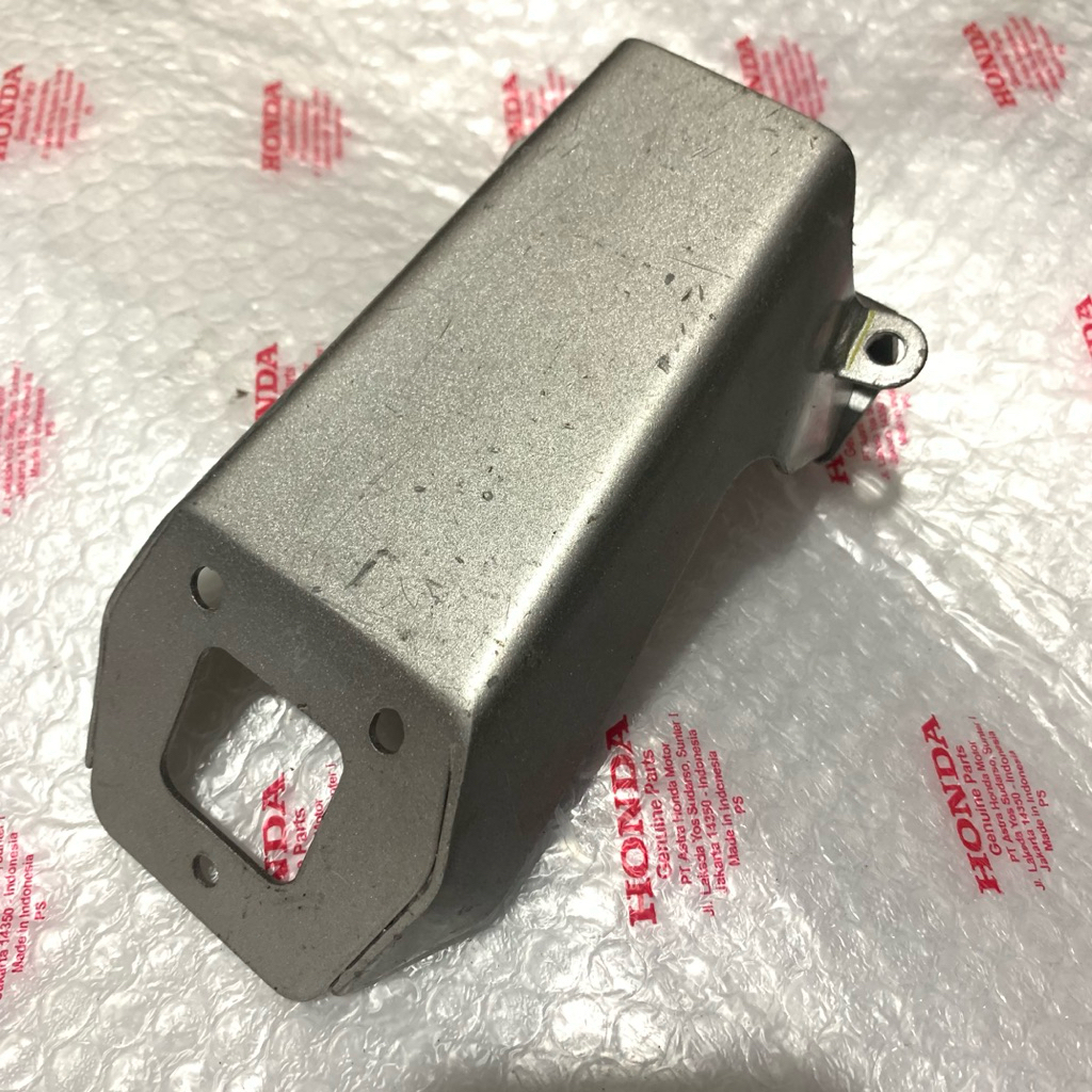 bracket spakbor belakang vario 150 new vario 125 new vario 160 original breket spakbor belakang vari