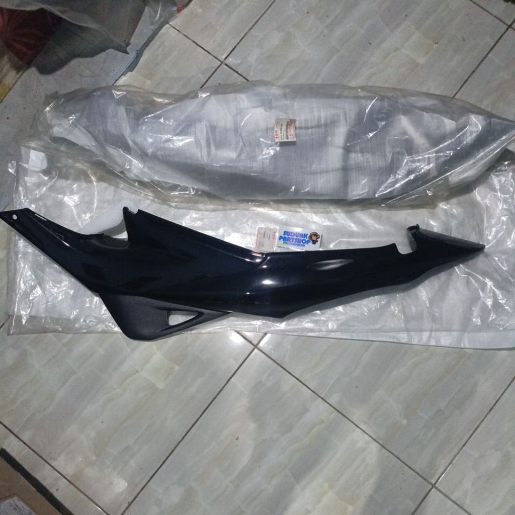 cover body samping suzuki satria fu 150 cbu suzuki raider r150 belang s150 original sgp thailand