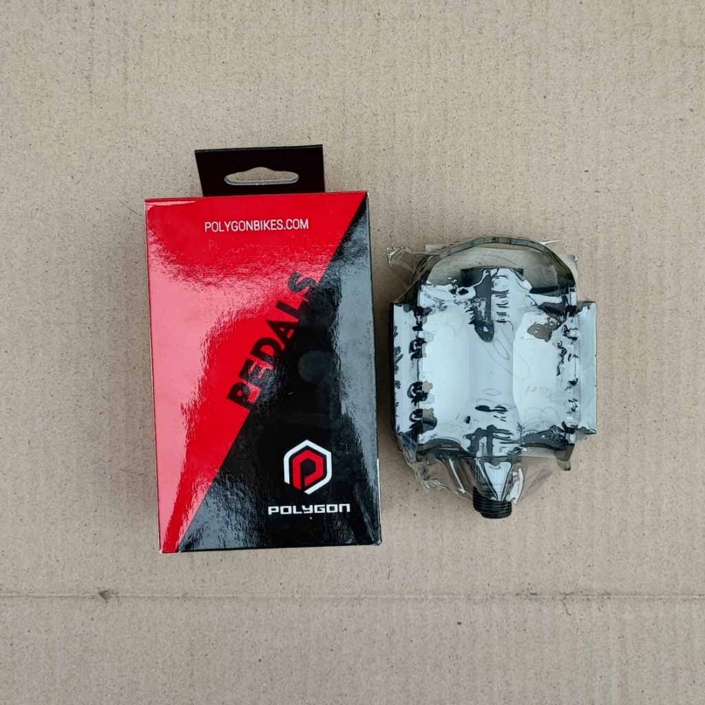 Pedal Alloy Plastik Reflector MTB. Pedal Sepeda Gunung Polygon