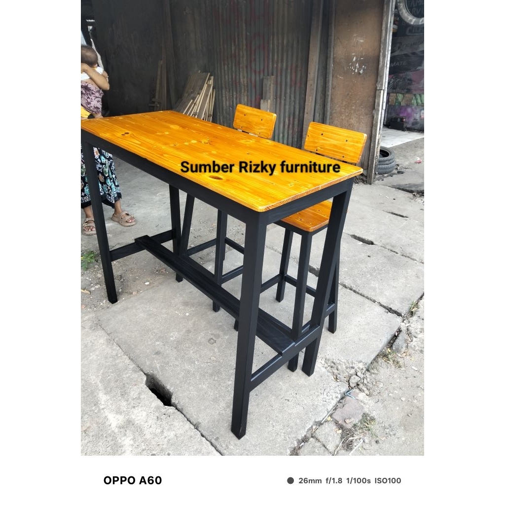 meja makan cafe resto bar +2 kursi sender