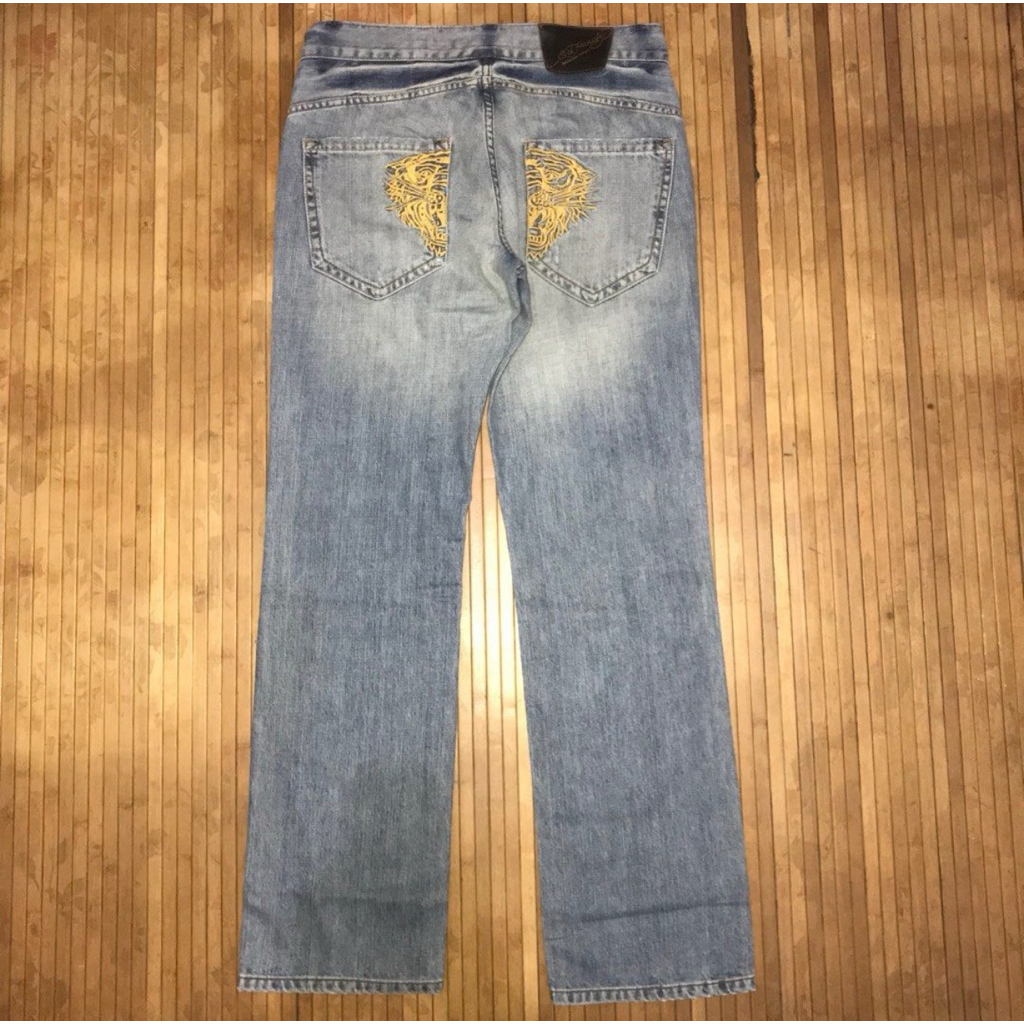 ED HARDY EMBROIDERED TIGER JEANS