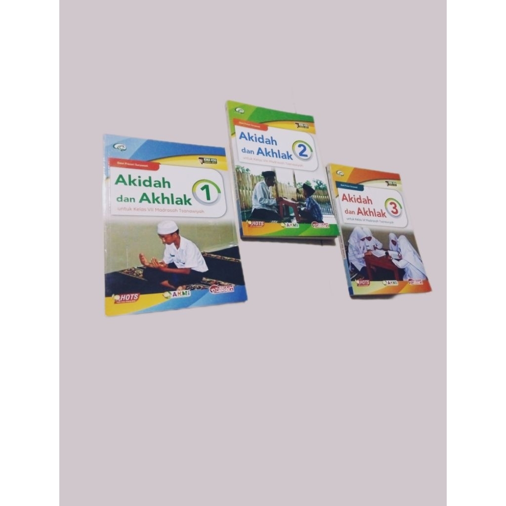 Akidah Akhlak kelas 7 8 9 Kurikulum Merdeka R1 aqila TS
