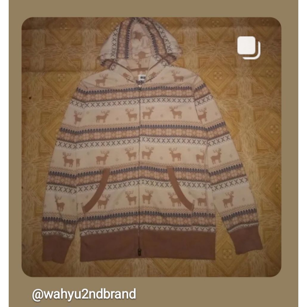 Zh Uniqlo Navajo Rusa