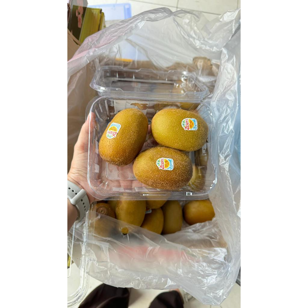 

Kiwi Gold Zespri (500 GRAM)