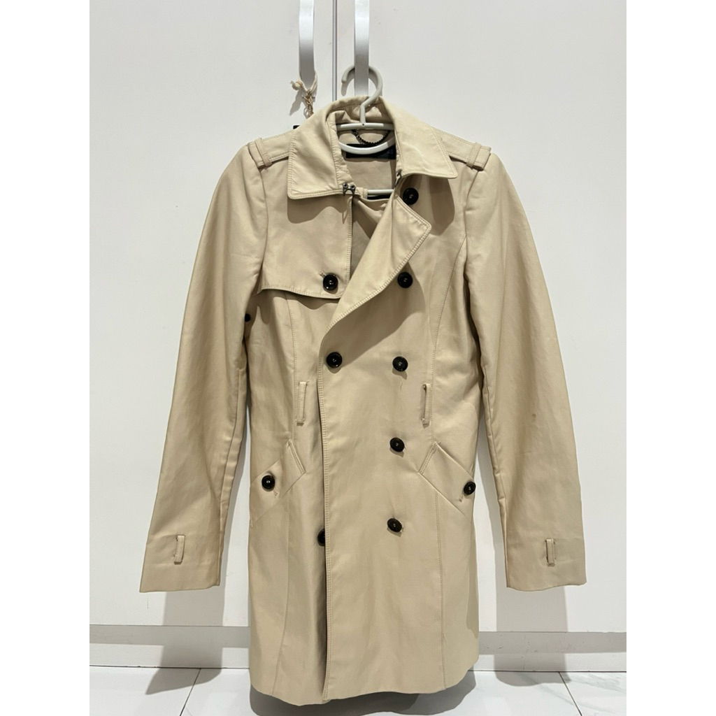 Coat Zara with Belt Preloved