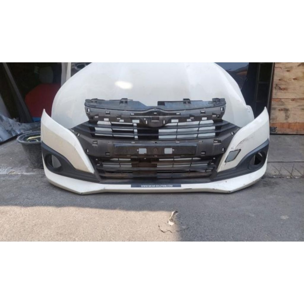 bumper bemper belakang Ayla 1,2 CC 2018 2019 2020 Original copotan