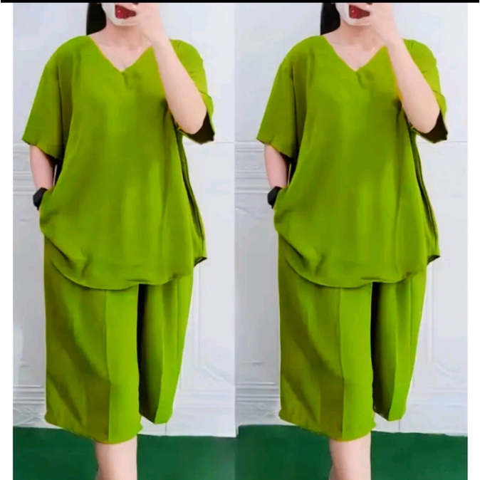 Setelan Crinkle Jumbo Wanita Modis – Celana 7/8, Adem & RinganSetelan Crinkle Jumbo Wanita Modis – C