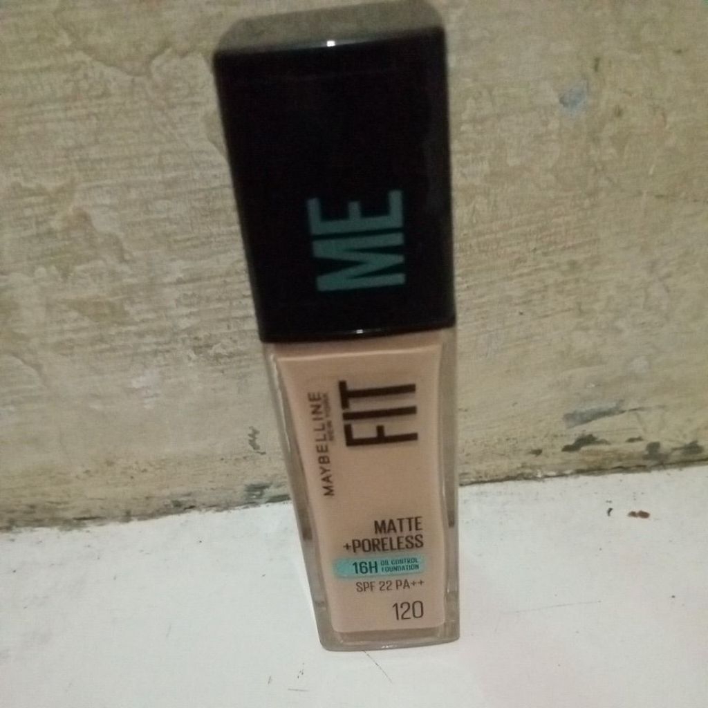 Maybelline fit me Foundation