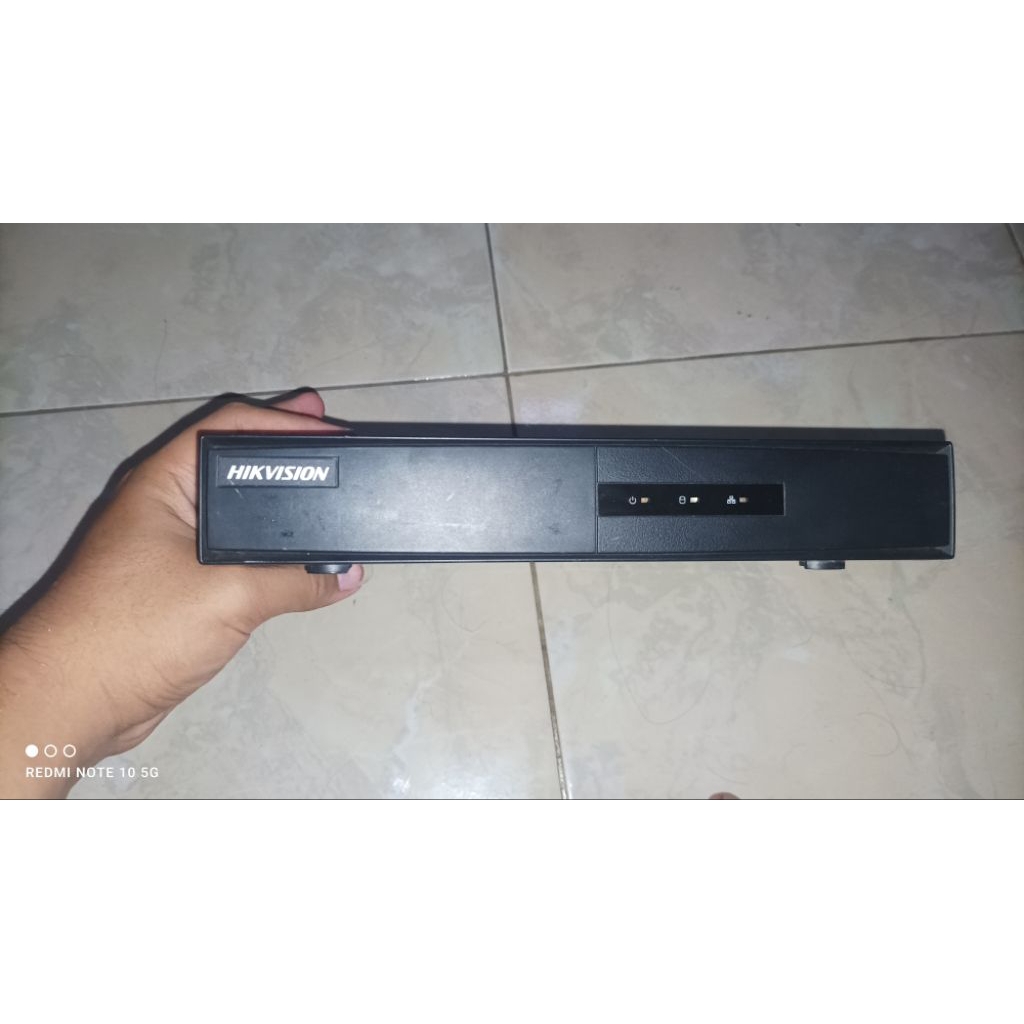 DVR HIKVISION 720P DS-7204HGHI-E1