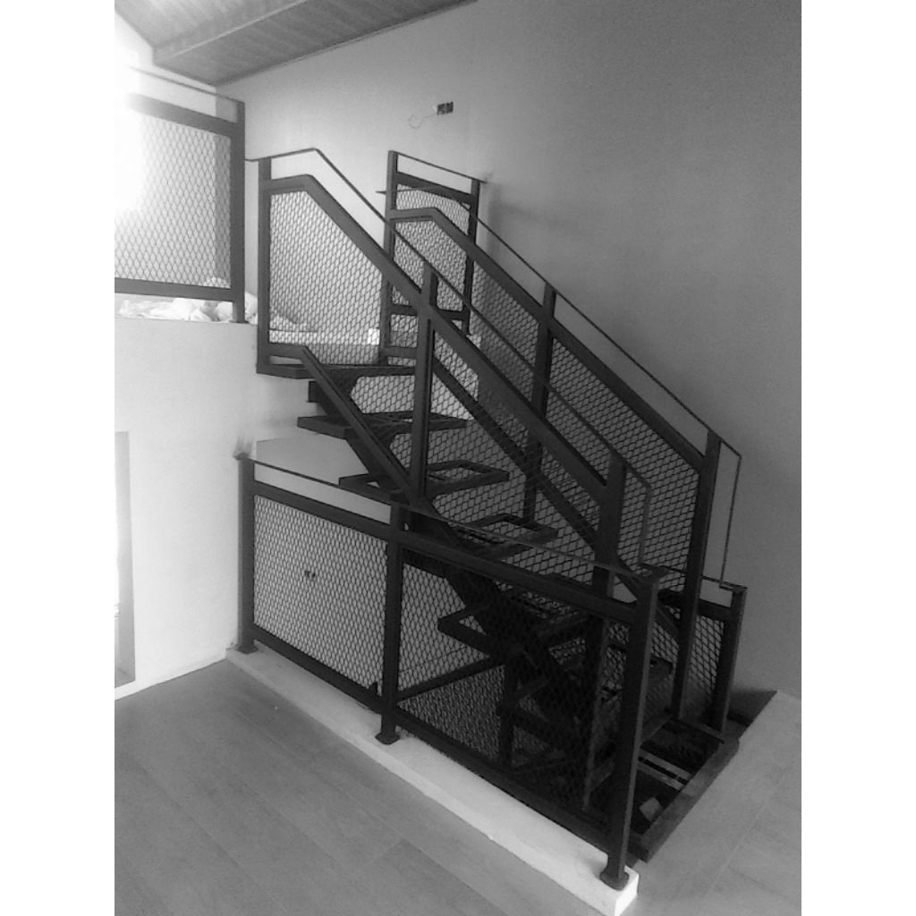 TANGGA REBAH BESI | TANGGA REBAH MINIMALIS | TANGGA REBAH MOTIF INDUSTRIAL | TANGGA REBAH BESI KOMBI