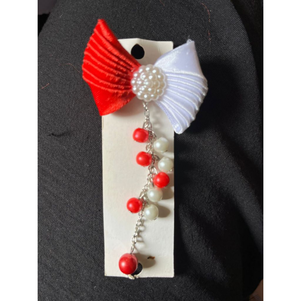 Bross Merah Putih Pita Menjuntai