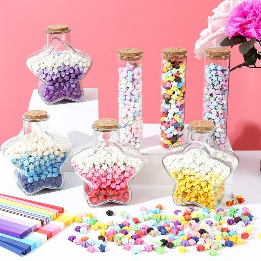 

KERTAS LIPAT BINTANG POLOS DAN KARAKTER JUMBO ACCESSORIES