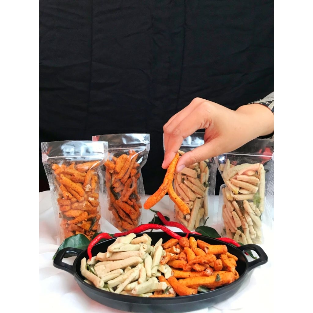 

Basreng Daun Jeruk Pedas Renyah Gurih Asli Kediri