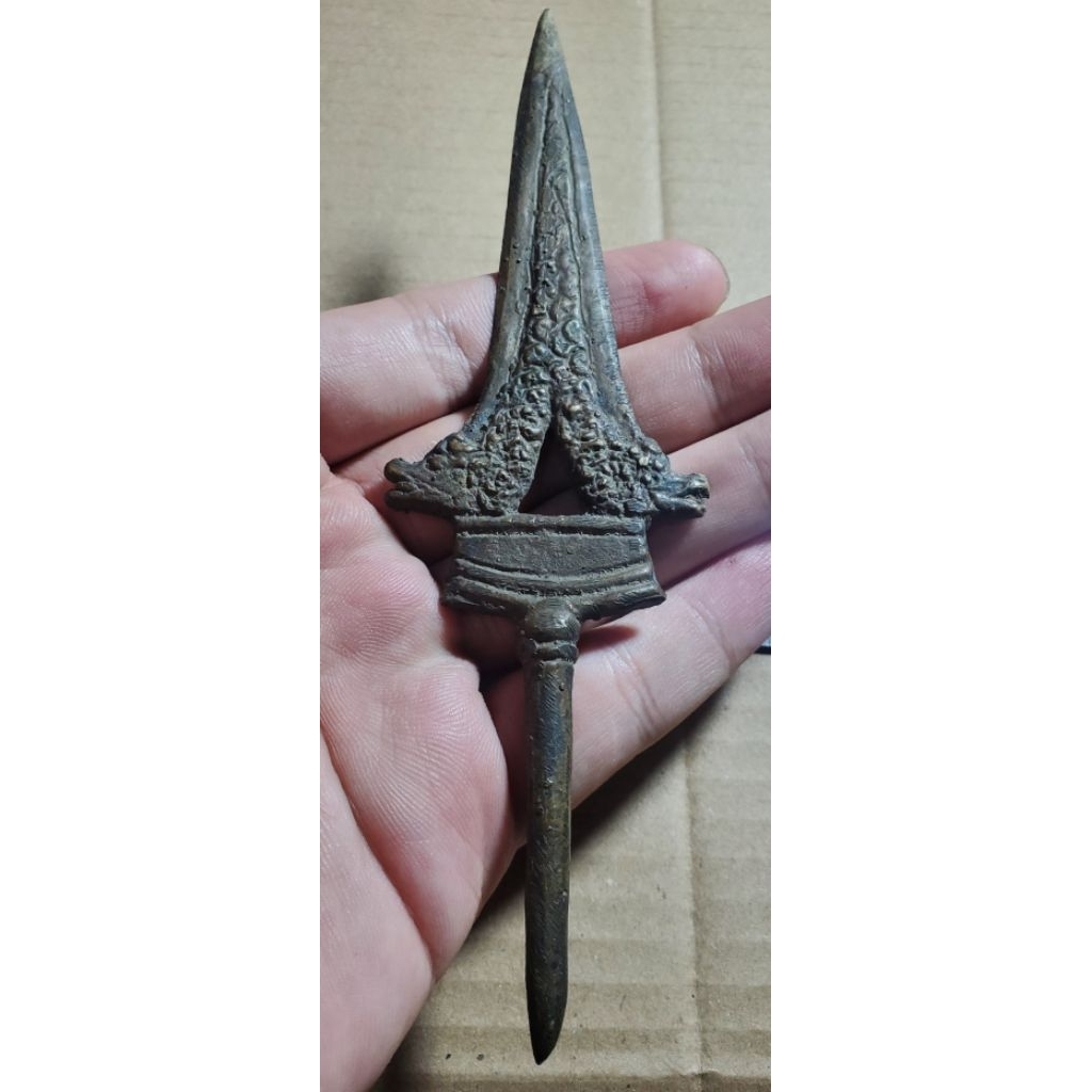 1 biji pusaka gunungan kuno temuan sungai untuk koleksi/hiasan/pajangan/dll.