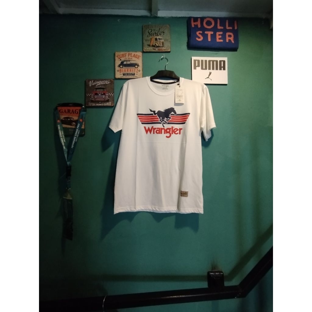 kaos brended Wrangler made in taq USA