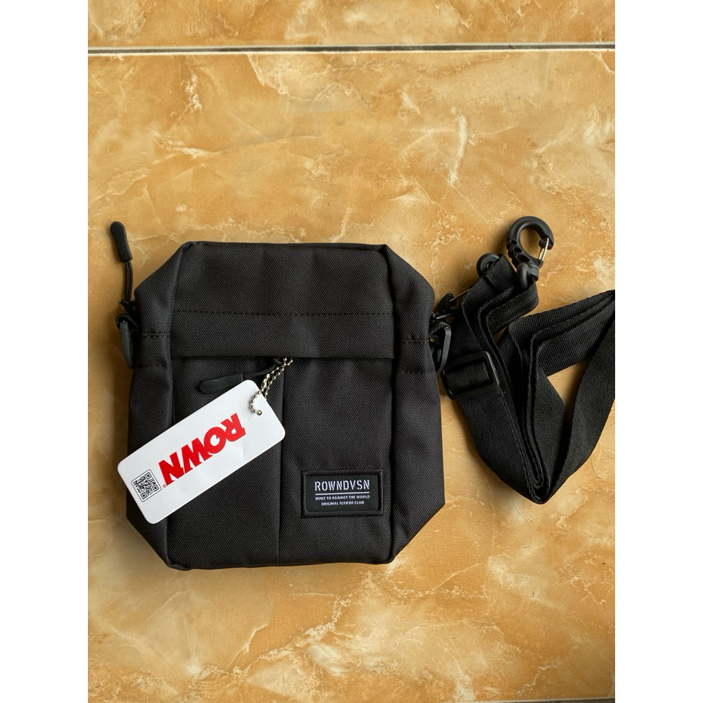 Tas Slempang Rown Division waistbag / tas slempang paquito