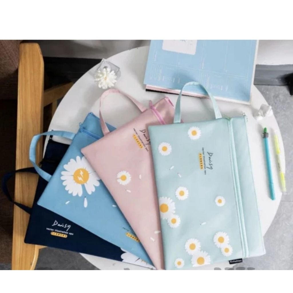 

Tas Dokumen Karakter Daisy Lucu Pouch File A4 Kantong Map Plastik Serbaguna Kantor Sekolah Pria Wanita Terlaris